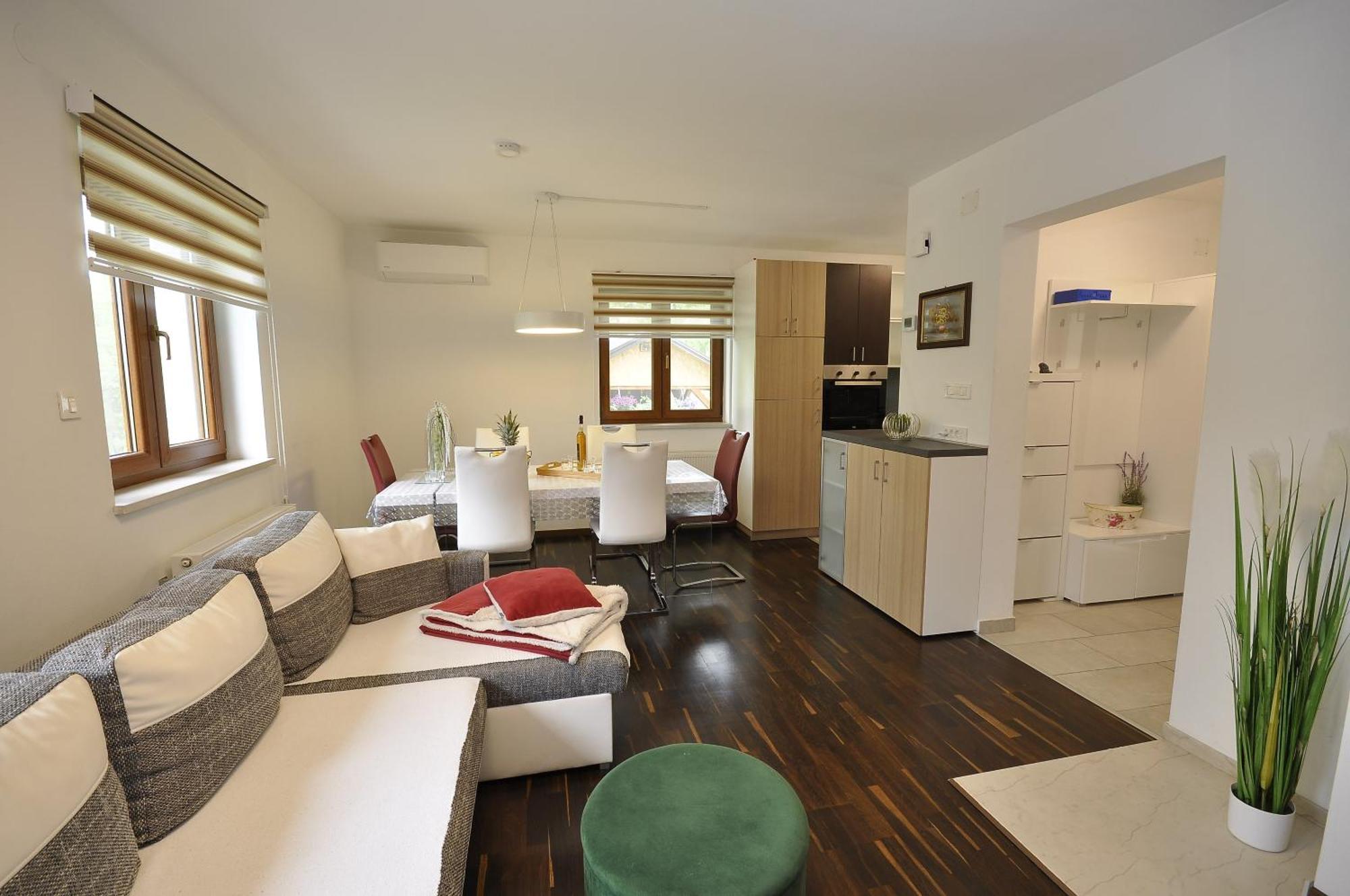 Holiday House Marija Villa Otocac Luaran gambar